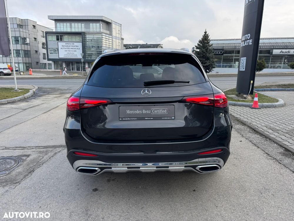 Mercedes-Benz GLC 200 4Matic 9G-TRONIC AMG Line Advanced - 23