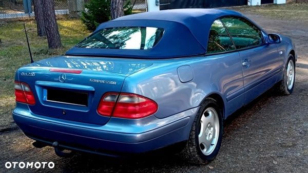 Mercedes-Benz CLK - 3