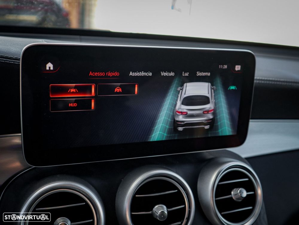 Mercedes-Benz GLC 300 de Coupe 4Matic 9G-TRONIC AMG Line - 39