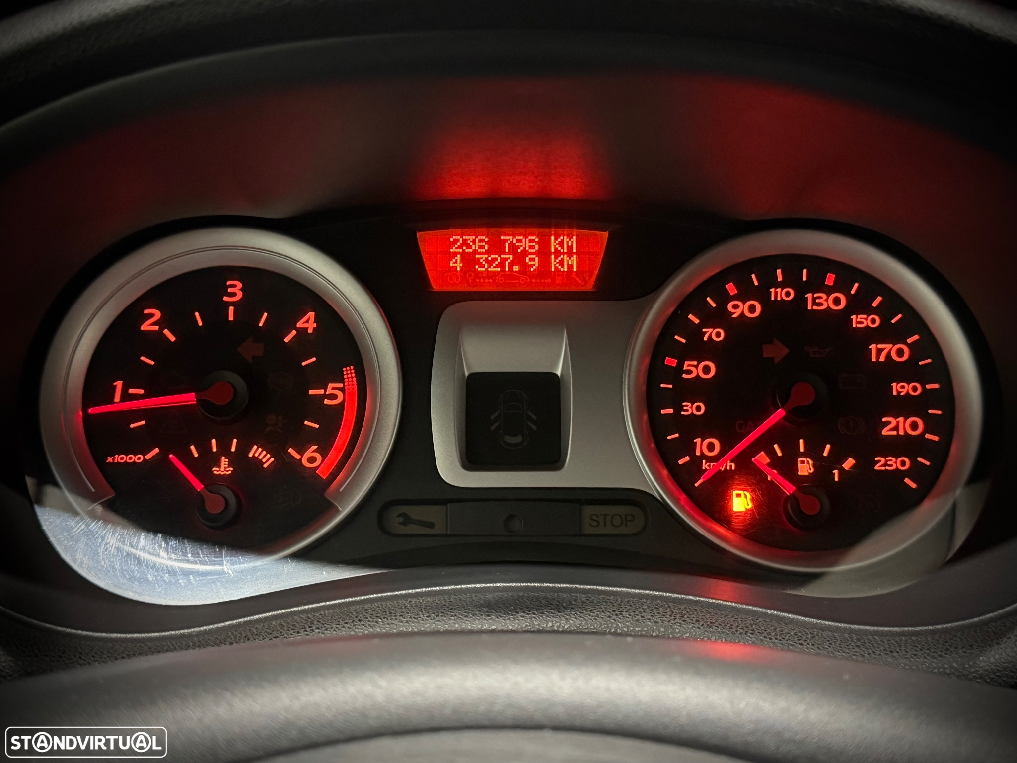 Renault Clio 1.5 dCi Dynamique S - 14