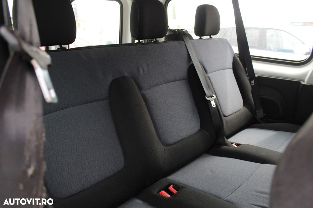 Opel Vivaro - 14