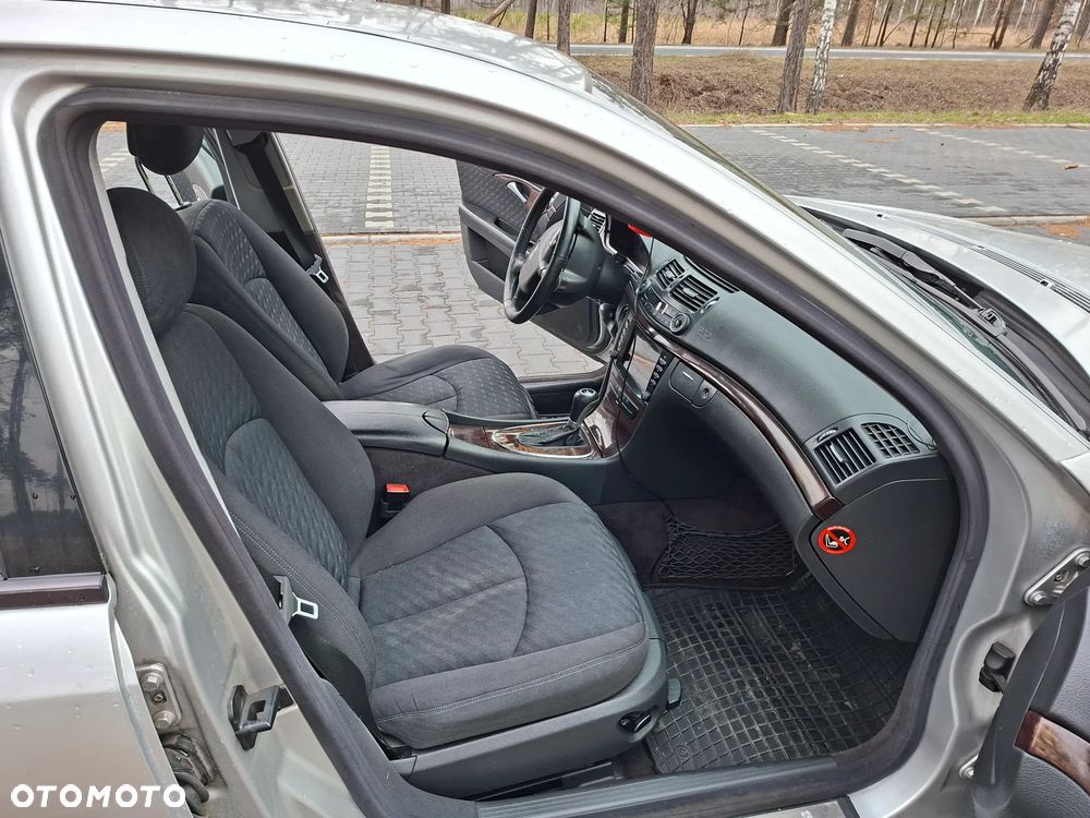 Mercedes-Benz Klasa E 220 CDI Automatik Avantgarde DPF - 9