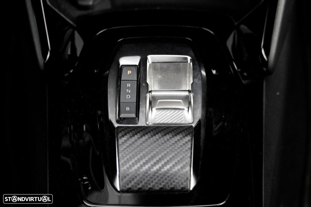 Peugeot e-2008 50 kWh Active Pack - 28