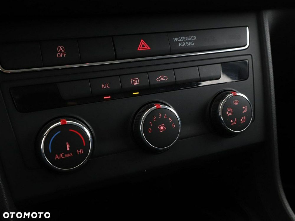 Seat Leon 1.6 TDI Style S&S - 29