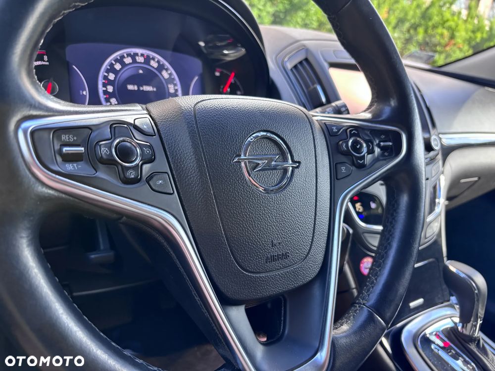 Opel Insignia 1.6 T Cosmo EU6 - 10