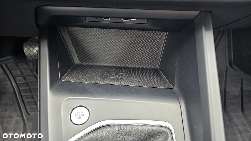 Volkswagen Golf 2.0 TDI Life - 9