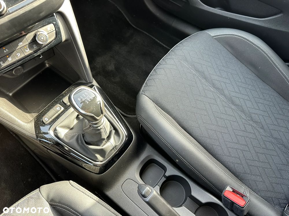 Opel Corsa 1.2 Elegance S&S - 27