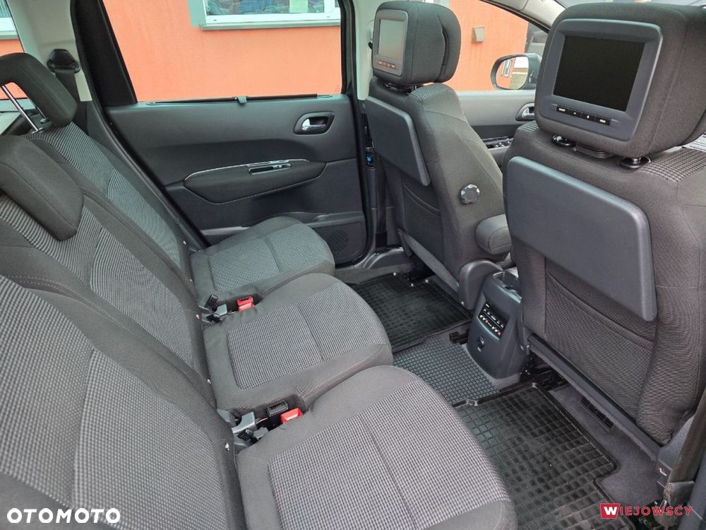 Peugeot 5008 - 18