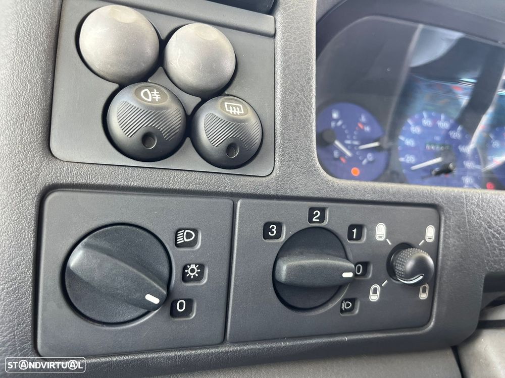 Fiat Ducato 6 lugares - 17