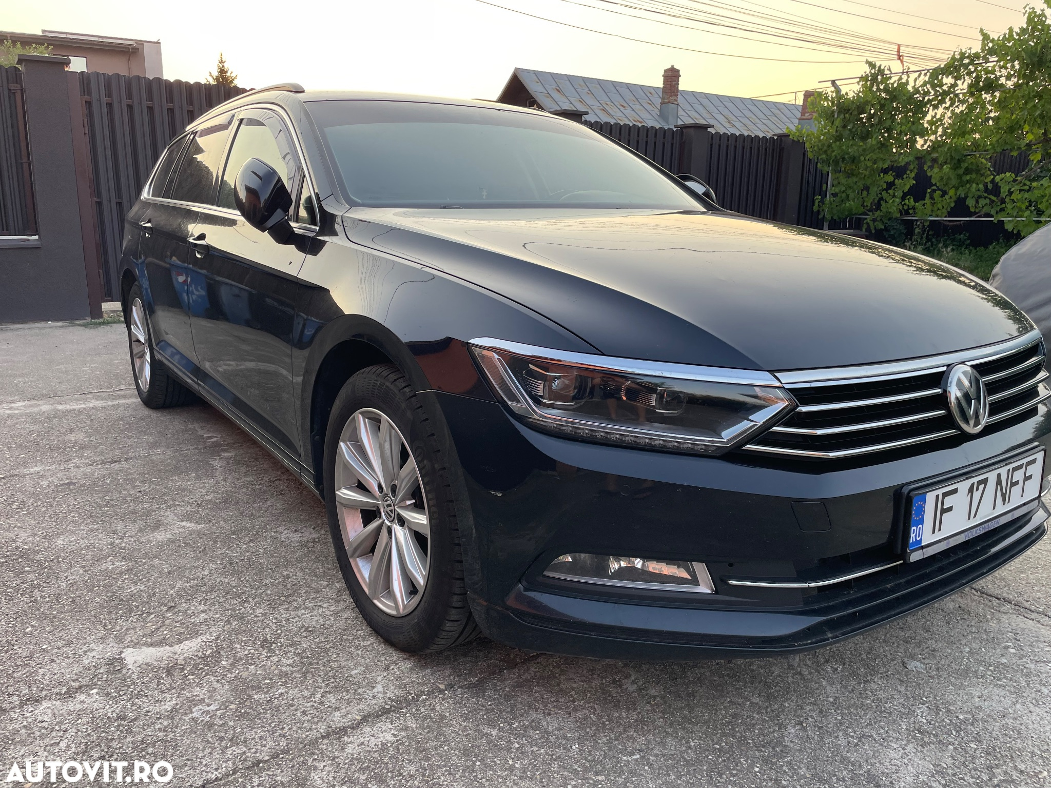 Volkswagen Passat 2.0 TDI DSG Comfortline - 3