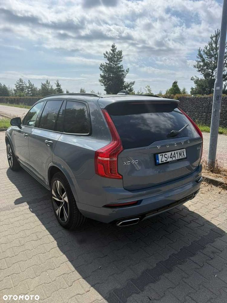 Volvo XC 90 - 3