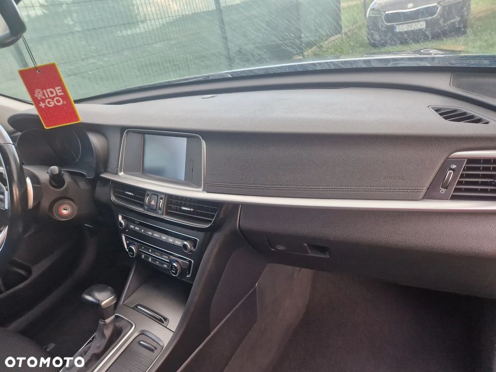 Kia Optima - 21