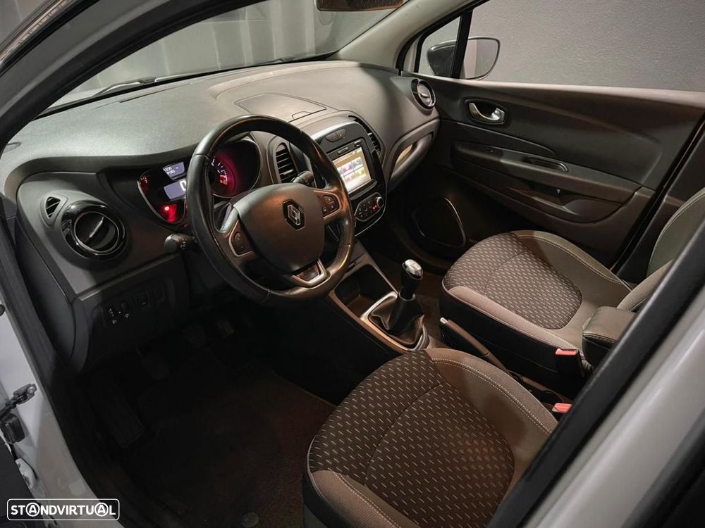 Renault Captur 0.9 TCE Exclusive - 24