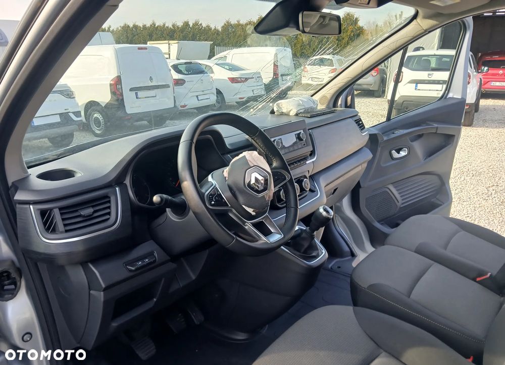 Renault Trafic 2.0 L2H1 HD Extra (bryg.) - 16