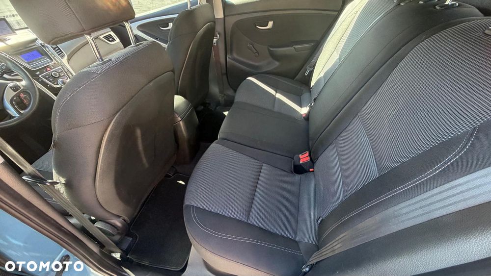 Hyundai i30 - 19