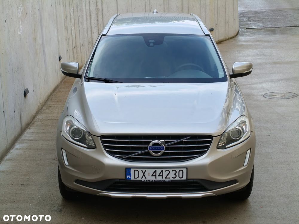 Volvo XC 60 D4 Drive-E Momentum - 24