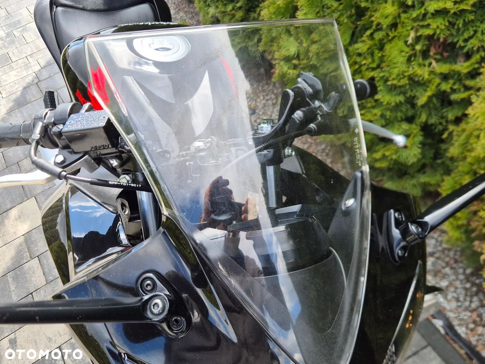 Honda CBR - 18