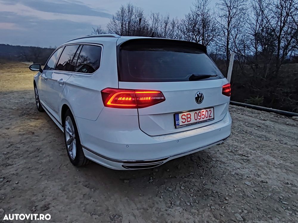 Volkswagen Passat 2.0 TDI (BlueMotion Technology) Highline - 39
