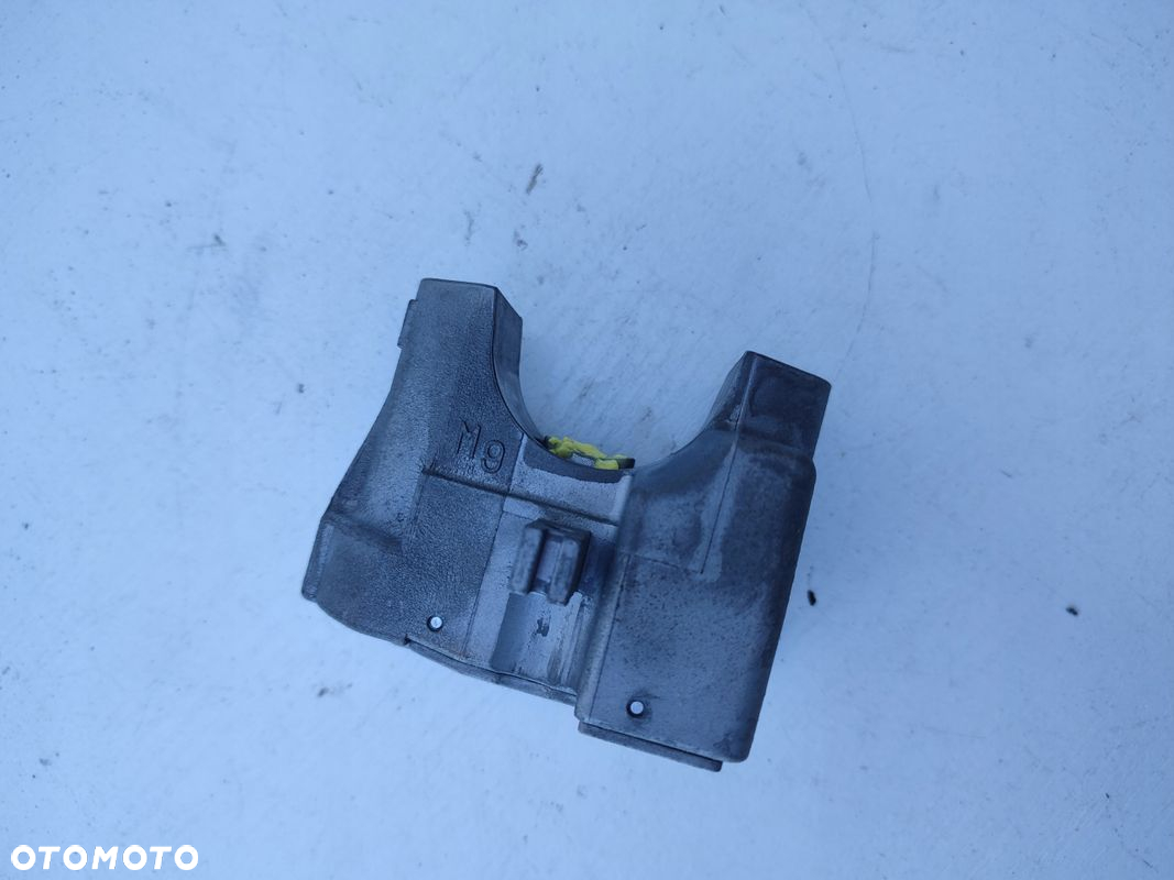 Blokada kierownicy SUZUKI SX4 S-CROSS EUROPA 2013 - 2