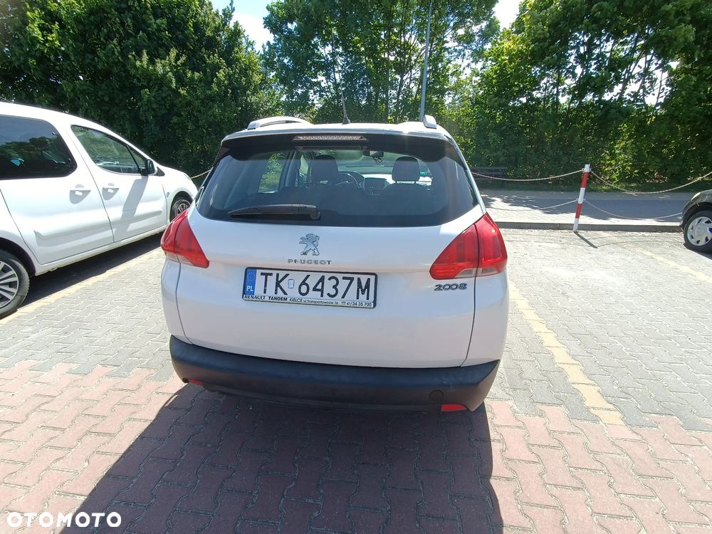 Peugeot 2008 - 19