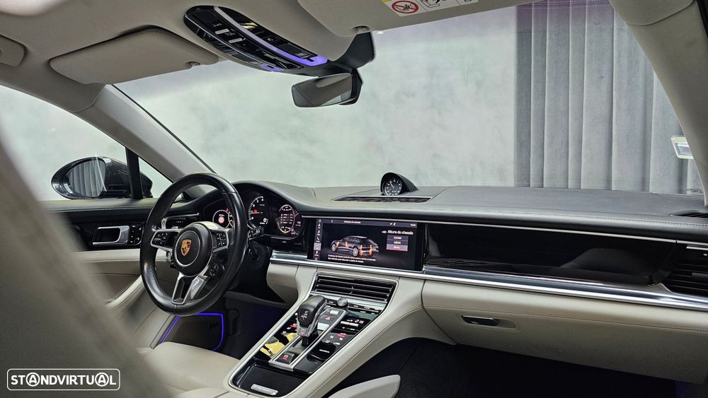 Porsche Panamera Sport Turismo 4 E-Hybrid Platinum Edition - 12