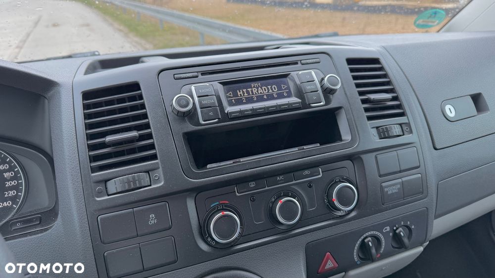 Volkswagen Transporter Lang - 16