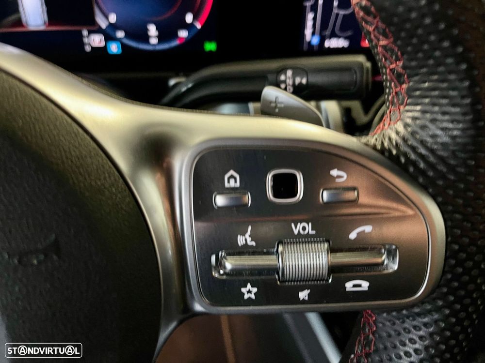 Mercedes-Benz GLB 180 d AMG Line - 27