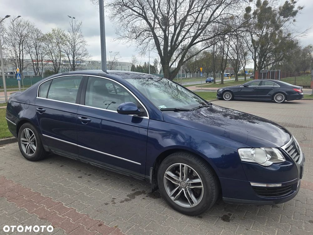 Volkswagen Passat 2.0 TDI Highline - 6