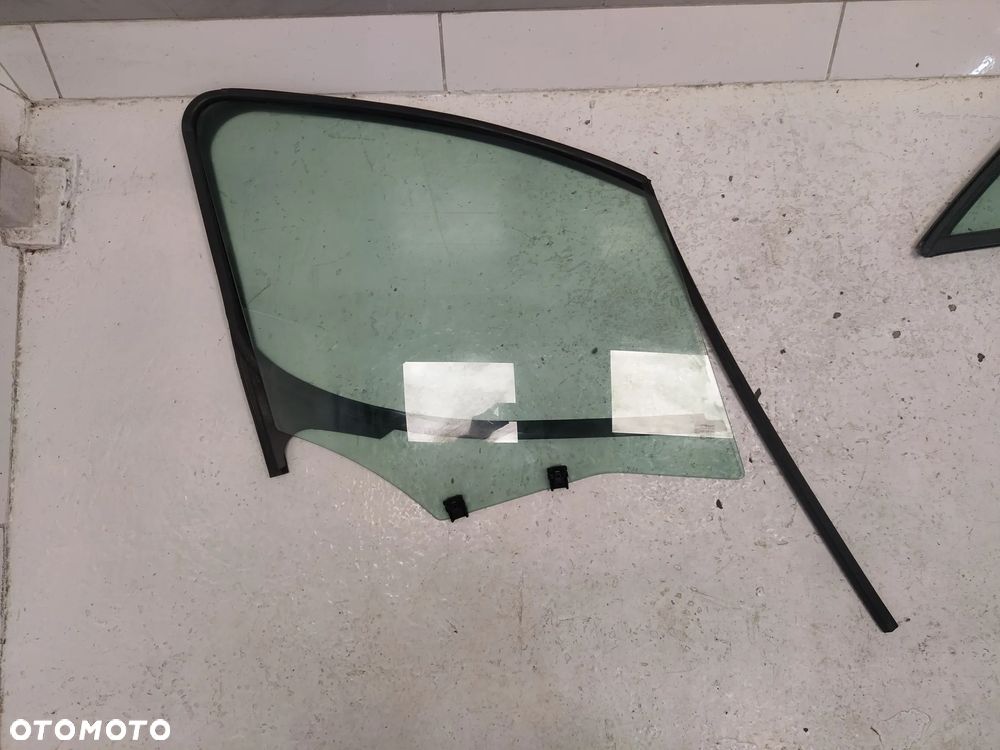 CITROEN BERLINGO III SZYBA DRZWI TRÓJKĄT PODNOŚNIK MECHANIZM SZYBY PRAWY PRZÓD PRZEDNI ORYGINAŁ - 16