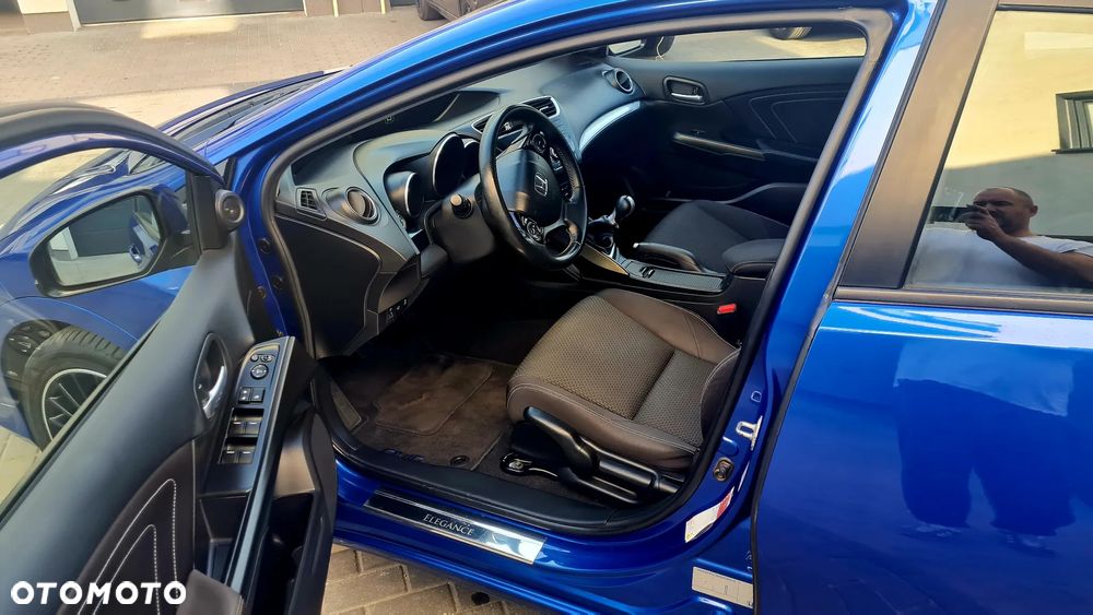 Honda Civic 1.8 Elegance - 6
