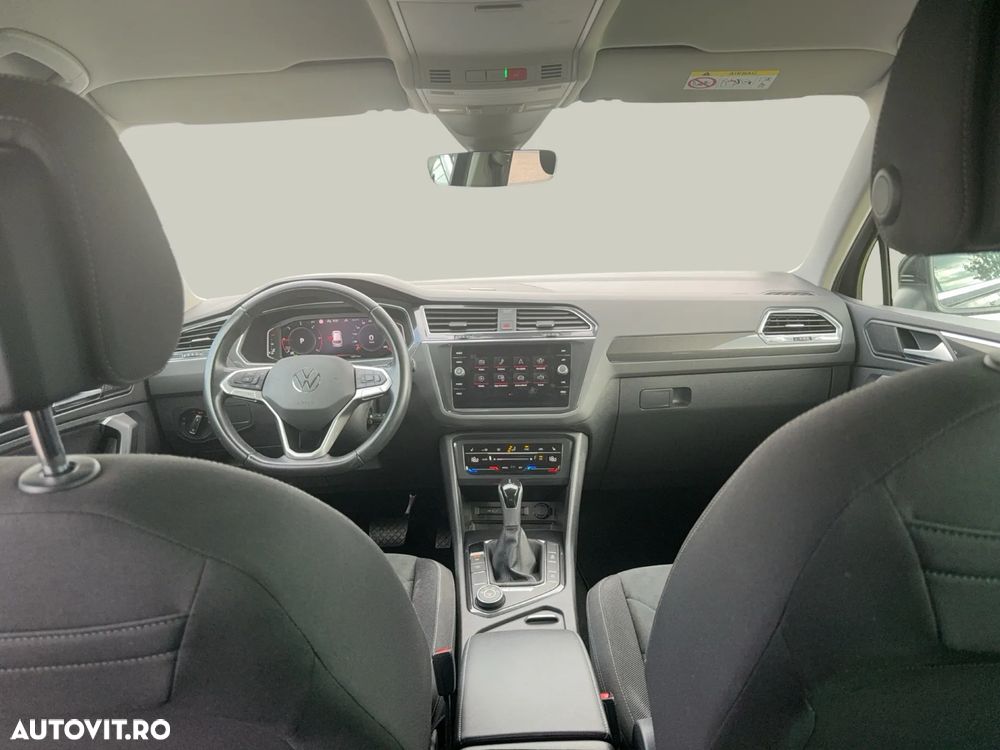 Volkswagen Tiguan 2.0 TDI SCR 4MOTION DSG Elegance - 11