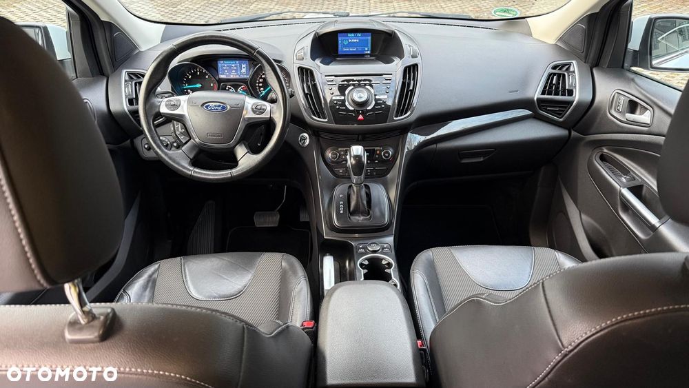 Ford Kuga 2.0 TDCi 4x4 Titanium - 24