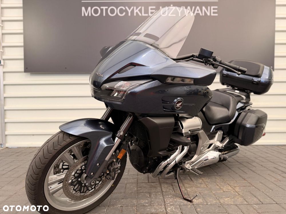 Honda CTX - 12