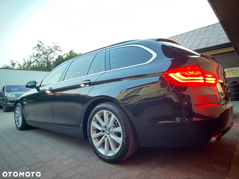 BMW Seria 5 520d Luxury Line - 40