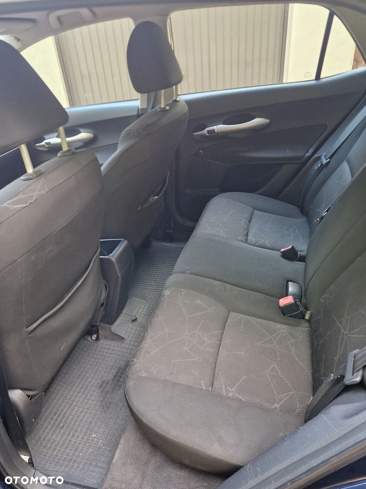 Toyota Auris - 7