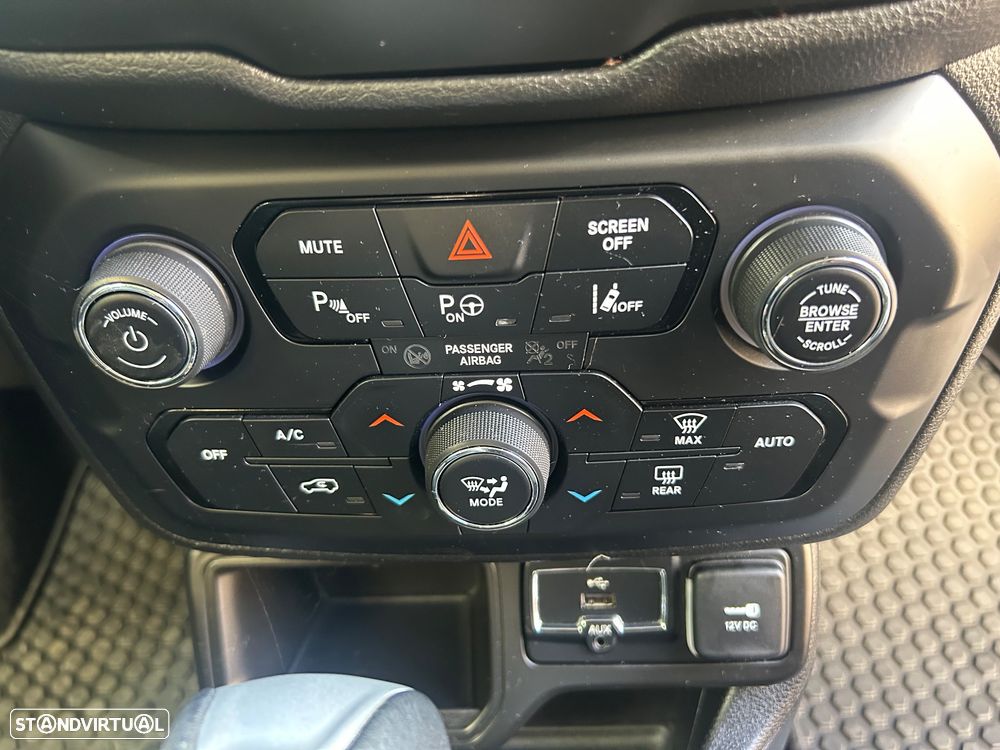 Jeep Renegade 1.3 T Limited DCT - 17