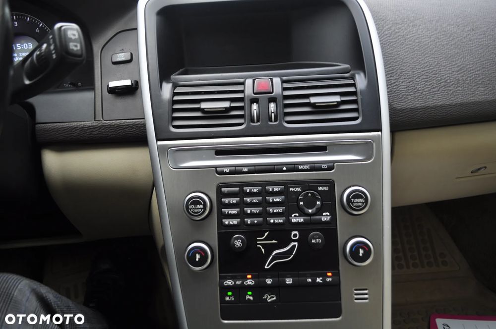 Volvo XC 60 2.4D AWD - 15