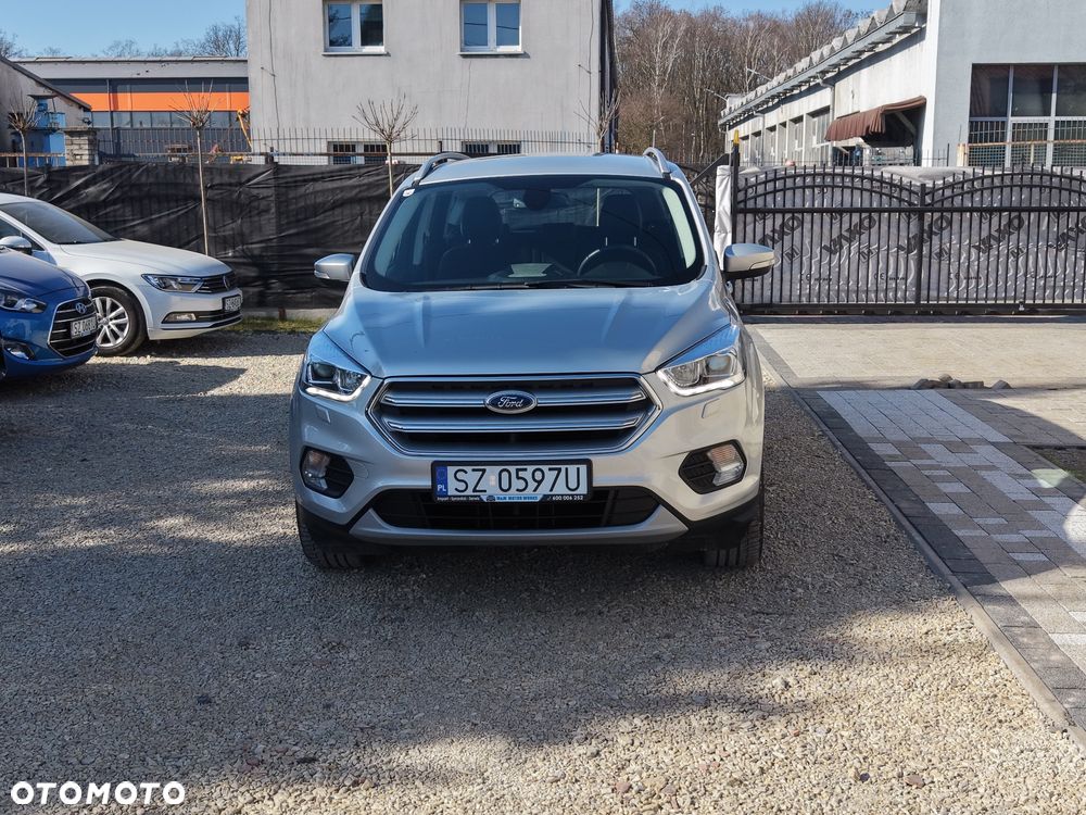 Ford Kuga 1.5 EcoBoost 2x4 Business Edition - 25