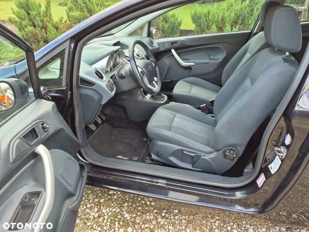 Ford Fiesta 1.25 Titanium - 12