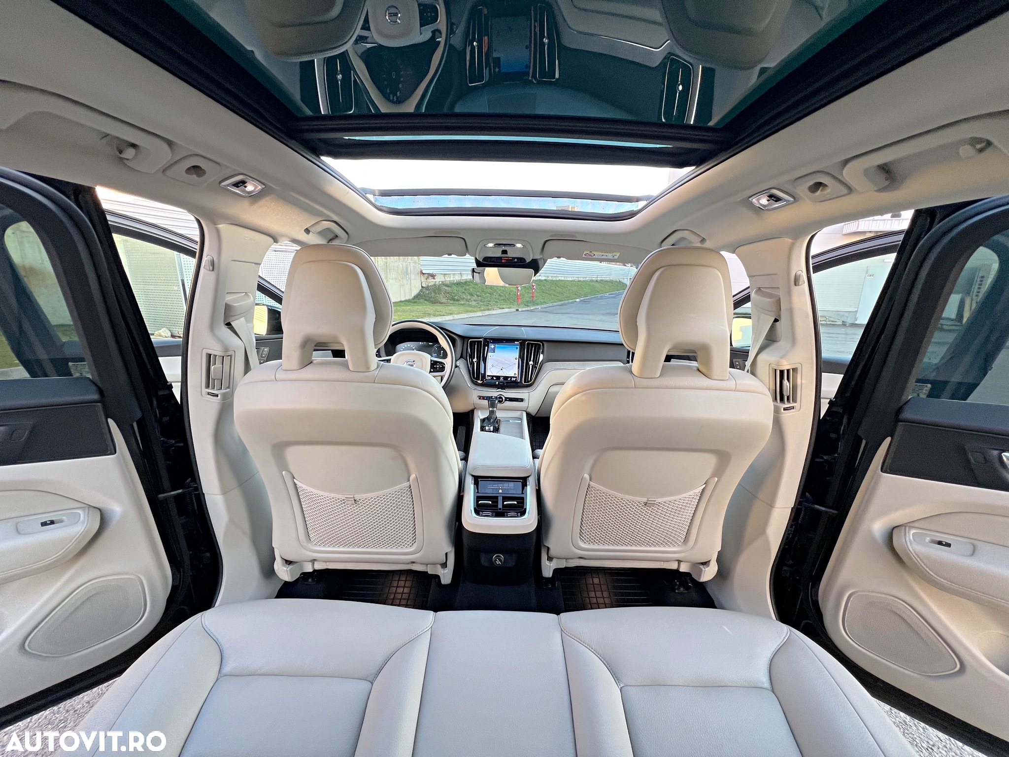 Volvo XC 60 D5 AWD Inscription - 7