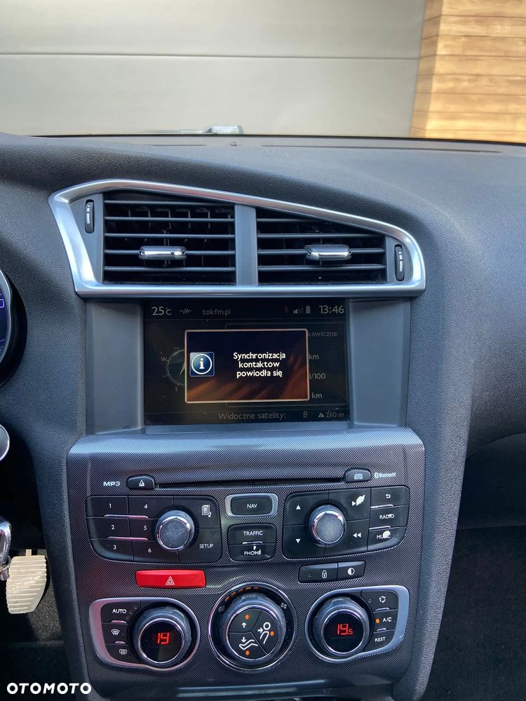 Citroën C4 HDi 90 Attraction - 21