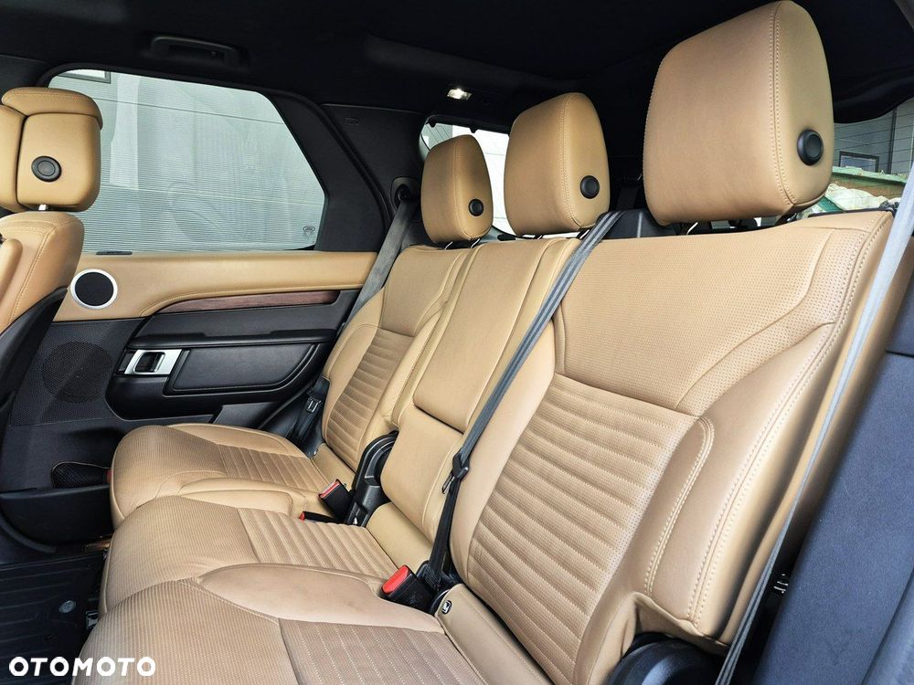 Land Rover Discovery 3.0 D300 mHEV R-Dynamic HSE - 25