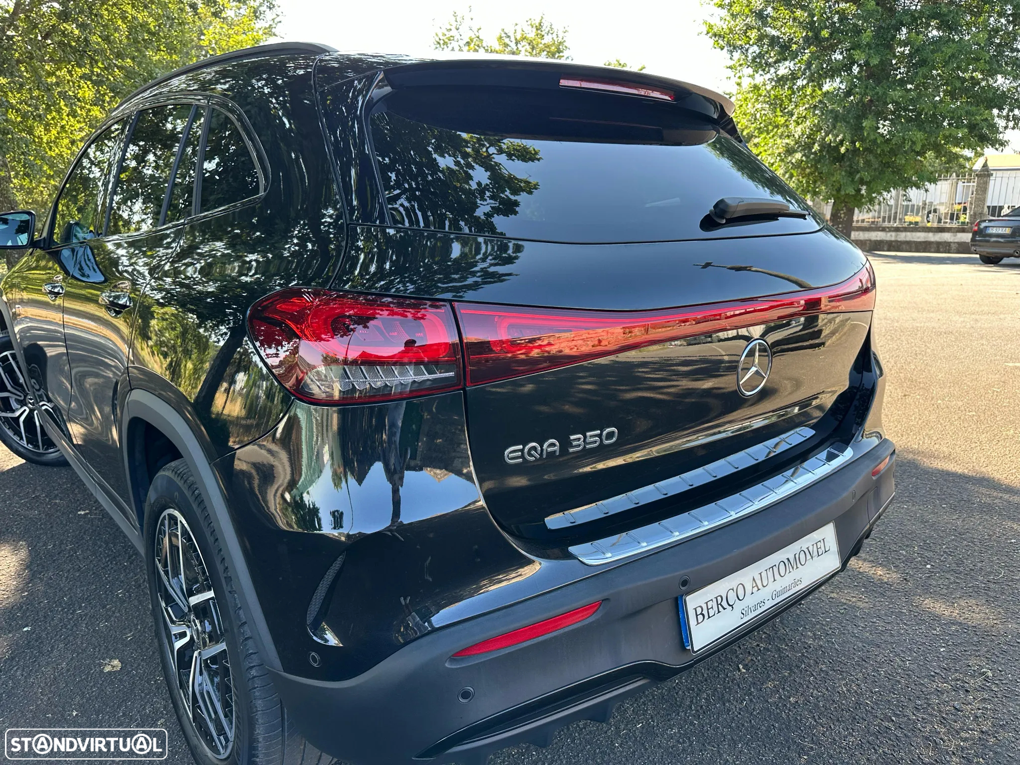 Mercedes-Benz EQA 350 4Matic AMG Line - 16