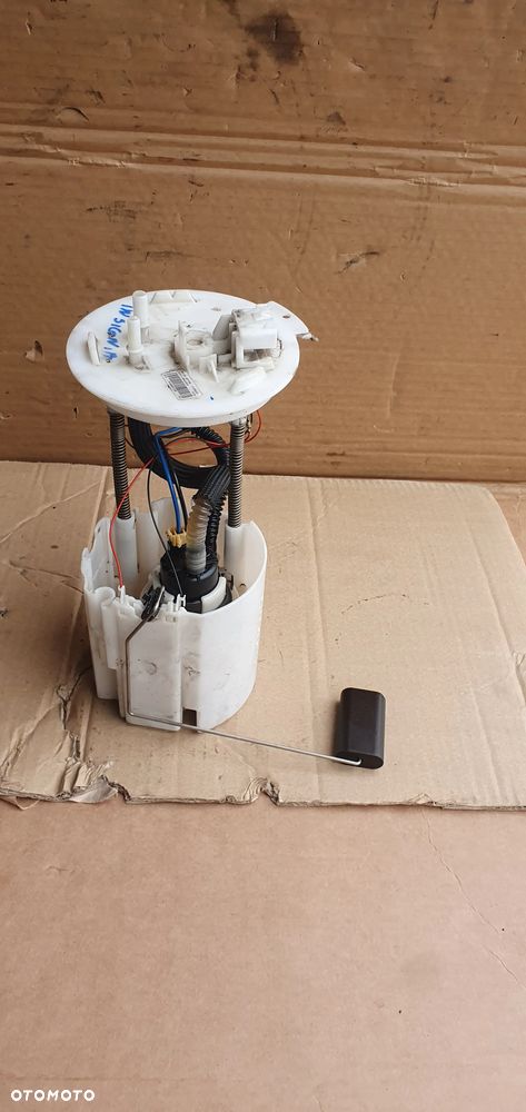 Pompka paliwa pływak pompa Opel Insignia A 2.0 CDTI 13577226 - 3