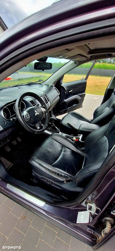 Mitsubishi Outlander 2.0 DID Instyle - 8
