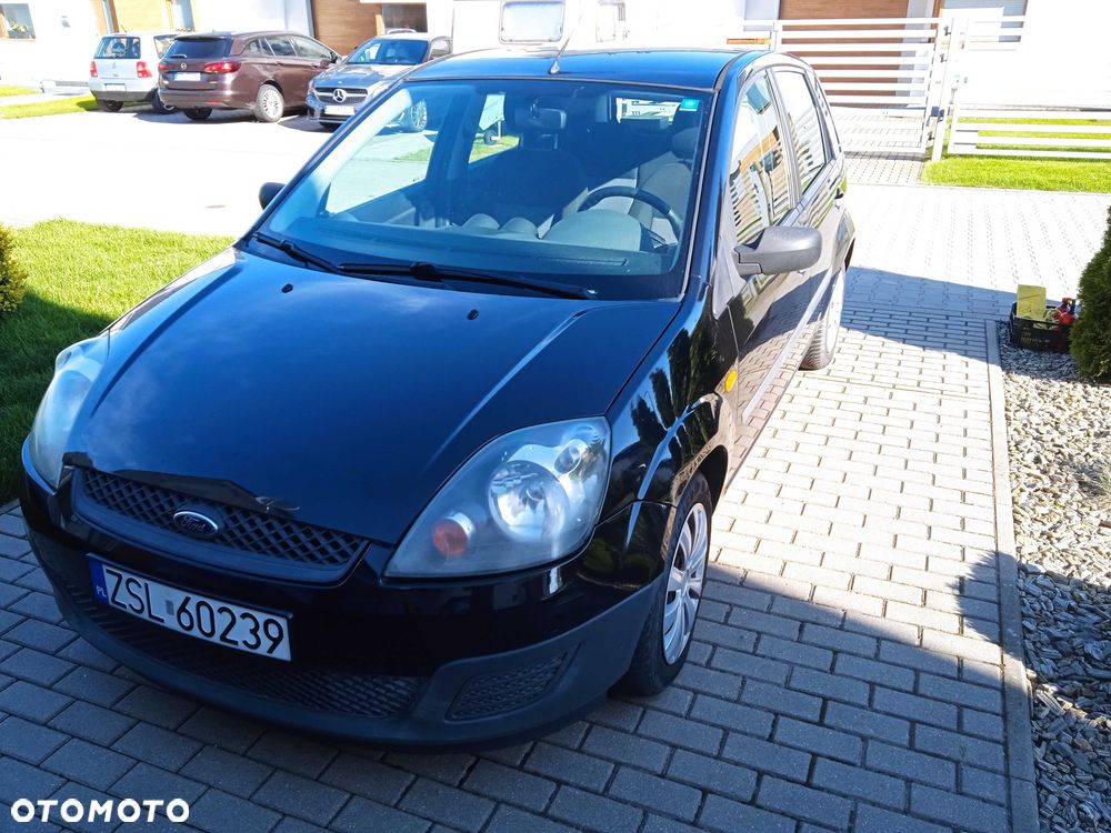 Ford Fiesta - 4