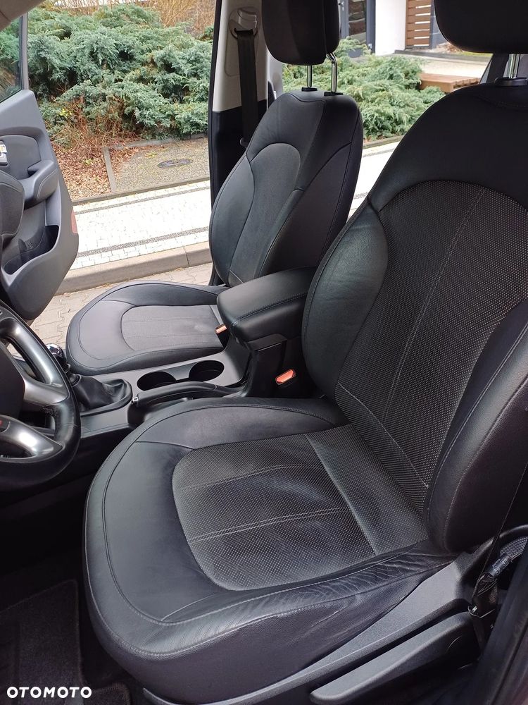 Hyundai ix35 2.0 CRDi 4WD Premium - 7