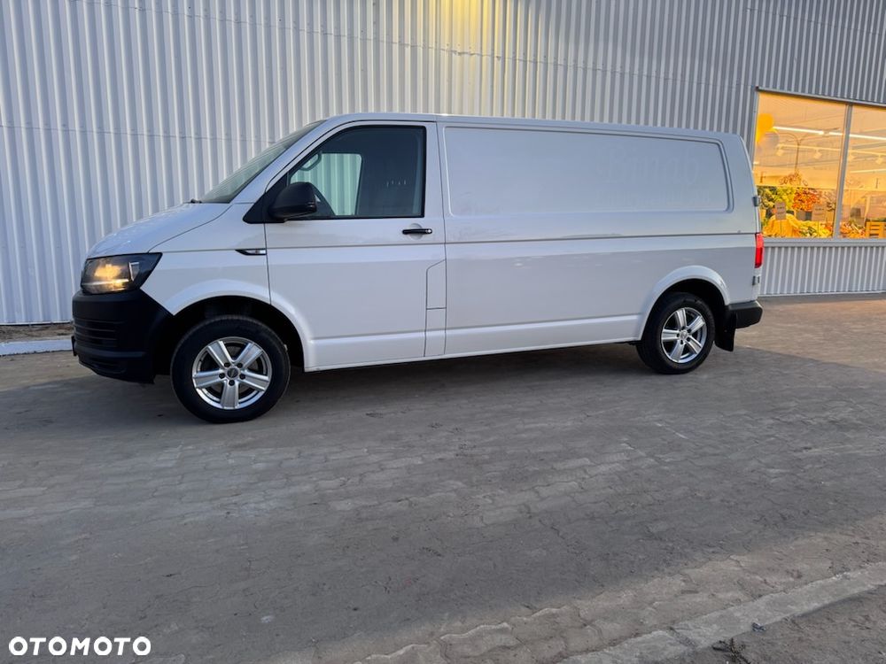 Volkswagen Transporter - 21