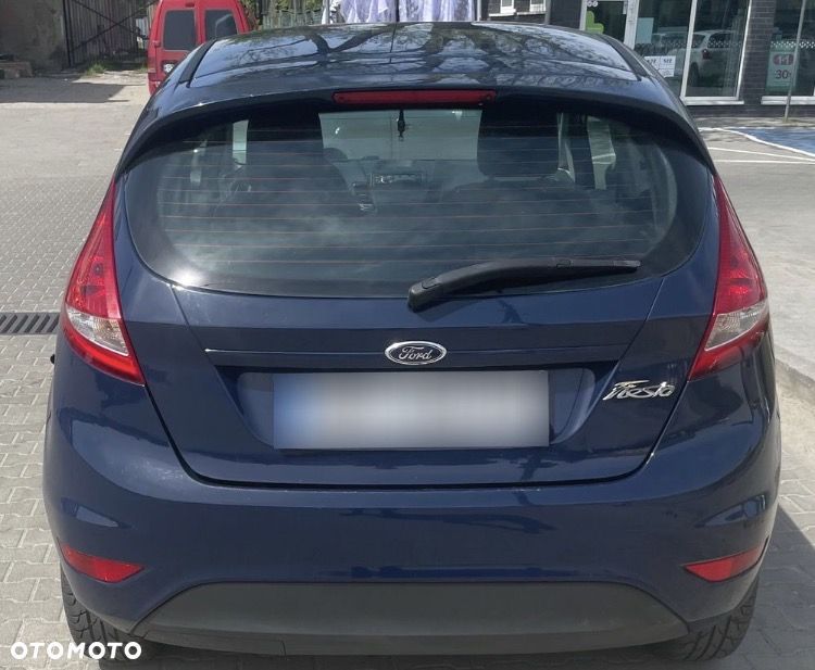 Ford Fiesta 1.25 Trend Edition - 9