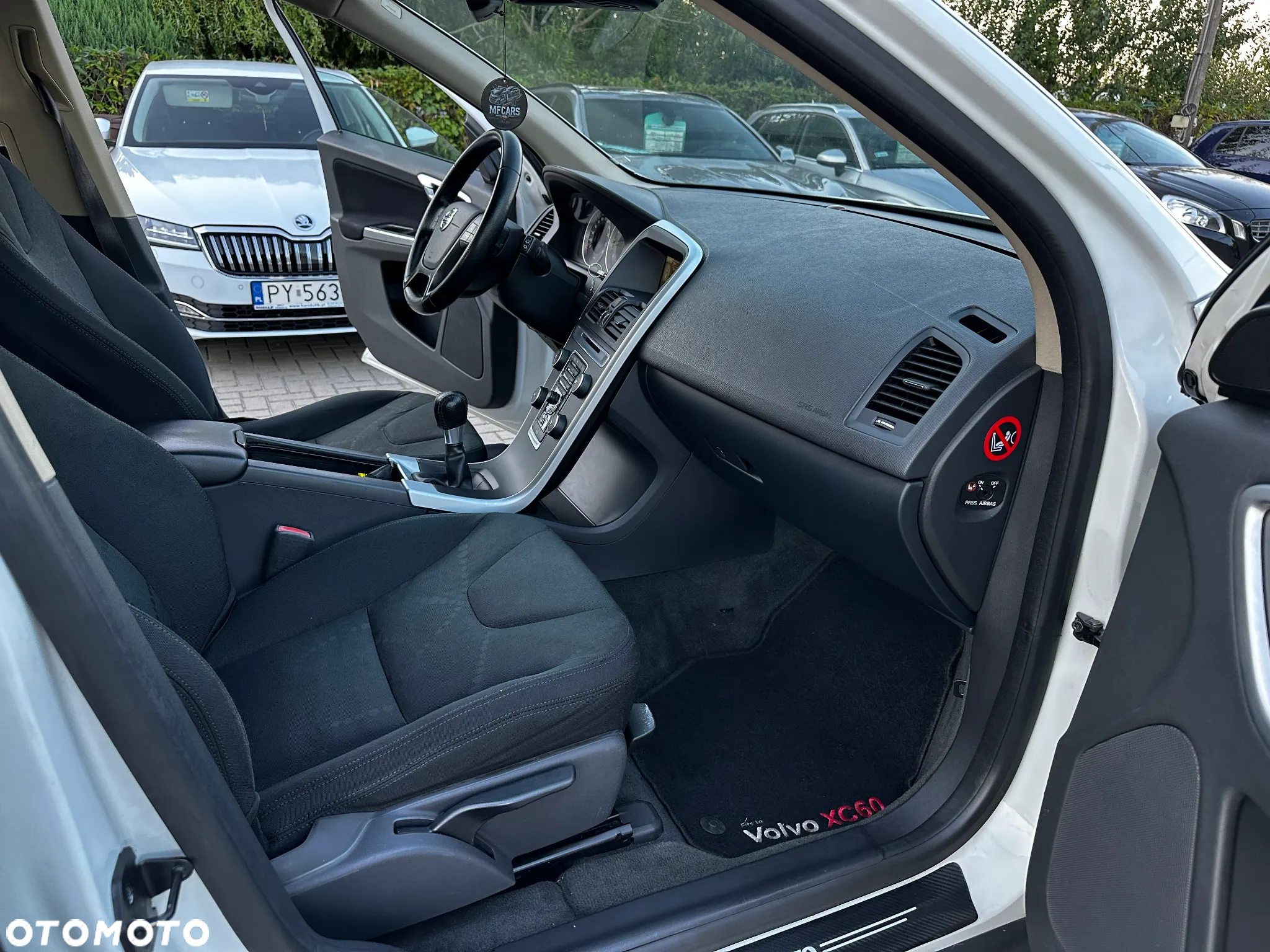 Volvo XC 60 - 22